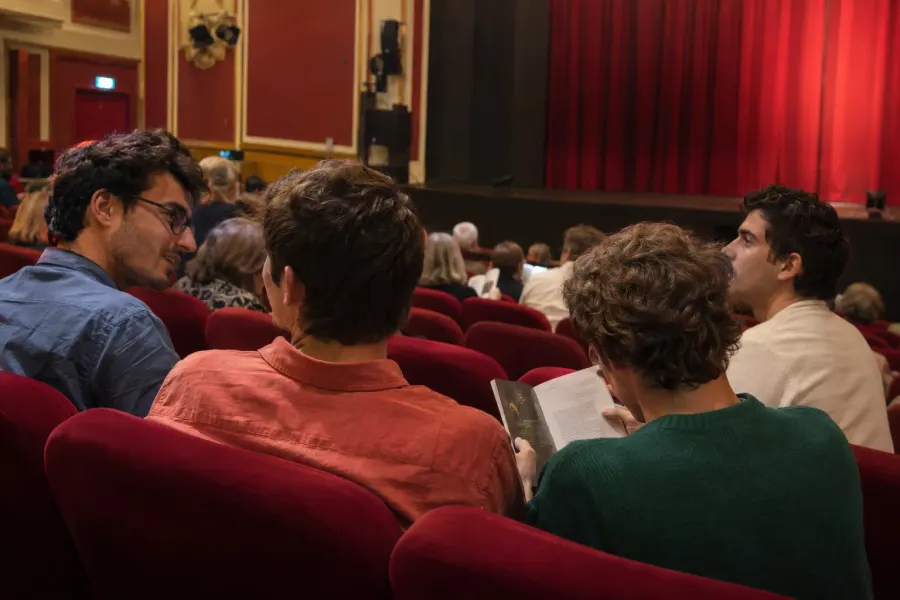 Soirée au théâtre